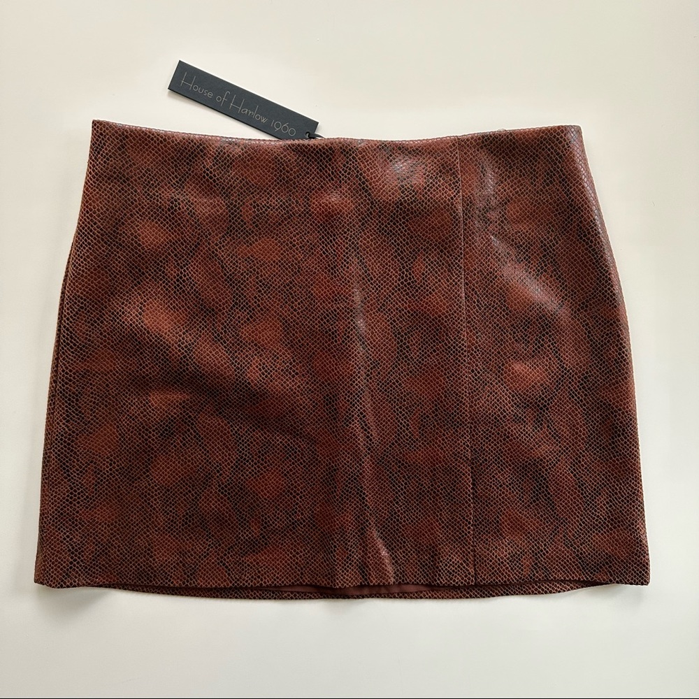 NWT House of Harlow 1960 Skirt